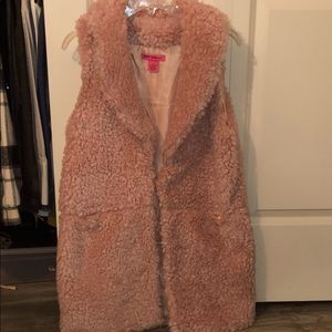 Fur vest